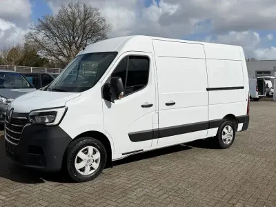 Używany Renault Master 150 KM (110 kW) 2020 Biały Minivan