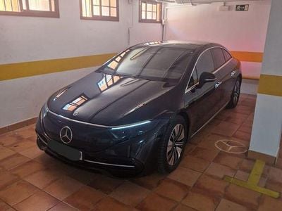 Mercedes EQS450+