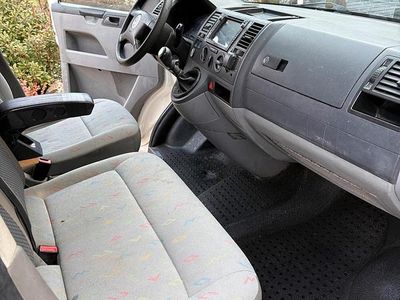 Weiß Gebraucht 2006 VW Transporter Van | 6.100 € (Fairer Preis)