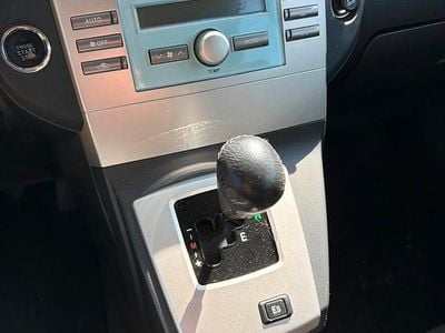 Occasion Toyota Corolla 2004 Gris Monospace