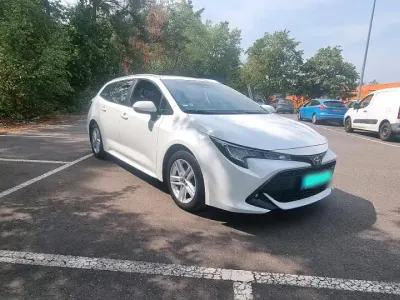 Gebraucht Toyota Corolla 116 PS (85 kW) 2022 Weiß Kombi