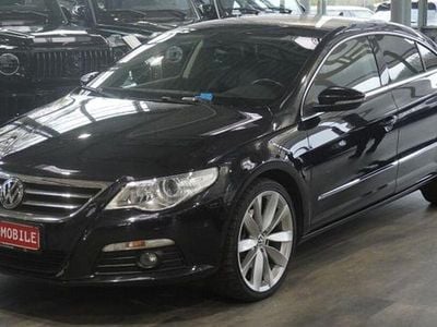 Second-hand VW Passat Sport 211 CP (155 kW) 2011 Negru Berlinǎ