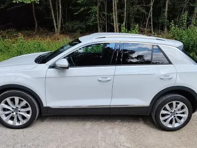 Gebraucht VW T-Roc Style 150 PS (110 kW) 2024 Weiß SUV
