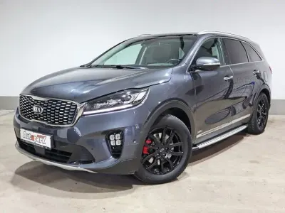 Używany Kia Sorento GT-Line 200 KM (147 kW) 2019 Szary SUV
