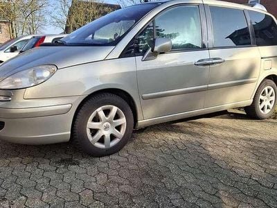 Peugeot 807
