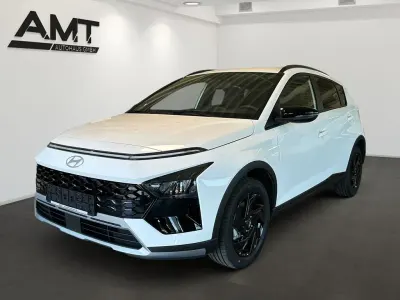 Neu Hyundai Bayon Blackline 90 PS (66 kW) 2026 Atlas white / sol SUV