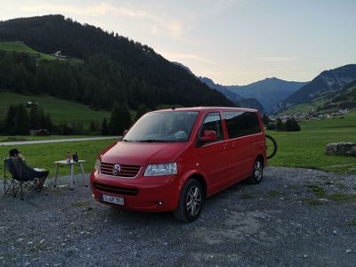 gebraucht VW Multivan T54 Motion zwei Schiebetüren