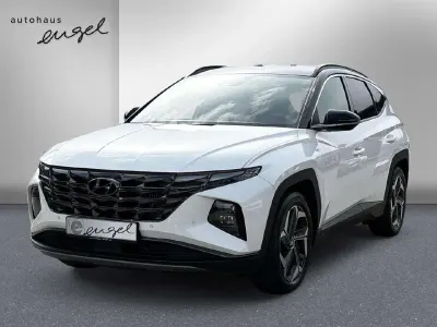 Gebraucht Hyundai Tucson Prime 179 PS (131 kW) 2023 Serenity white / abyss black / SUV