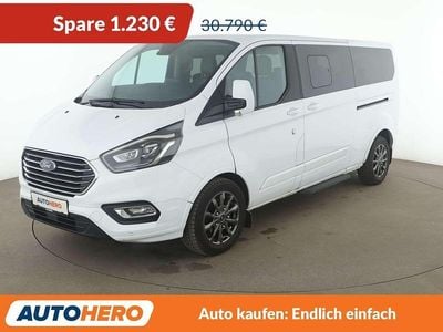 Gebraucht Ford Tourneo Titanium 185 PS (136 kW) 2020 Weiß Van / Kleinbus