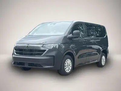 Neu VW Caravelle 170 PS (125 kW) 2026 Grau Van