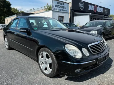 Gebraucht Mercedes E220 Avantgarde 150 PS (110 kW) 2004 Schwarz Limousine