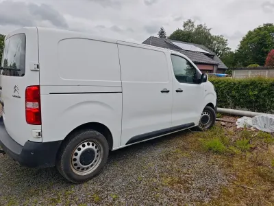 Gebraucht Citroën Jumpy 122 PS (89 kW) 2018 Weiß Van / Kleinbus