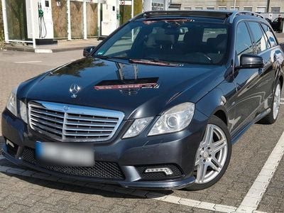 Gebraucht Mercedes E200 AMG line 136 PS (100 kW) 2010 Grau Kombi
