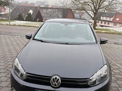 Gebraucht VW Golf VII Match 105 PS (77 kW) 2012 Schwarz Limousine