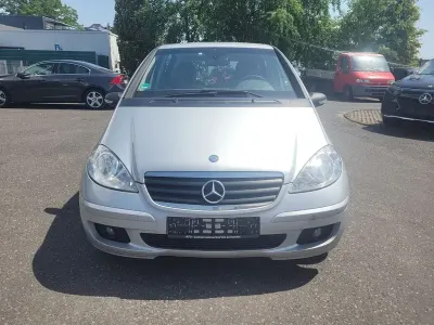 Gebraucht Mercedes A150 95 PS (69 kW) 2008 Silber Limousine