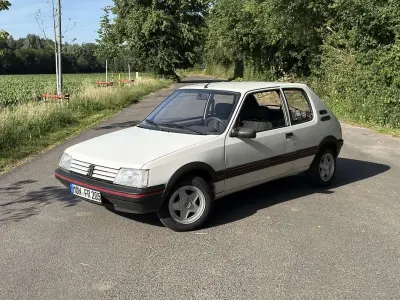 Gebraucht Peugeot 205 60 PS (44 kW) 1992 Limousine