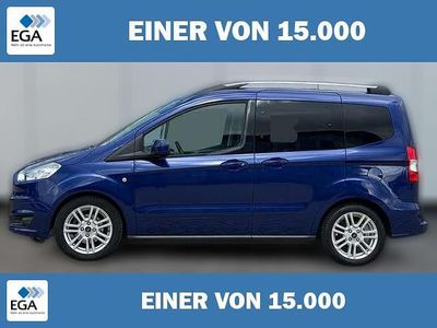 Gebraucht Ford Tourneo Courier Titanium 101 PS (74 kW) 2018 Blau metallic Van / Kleinbus