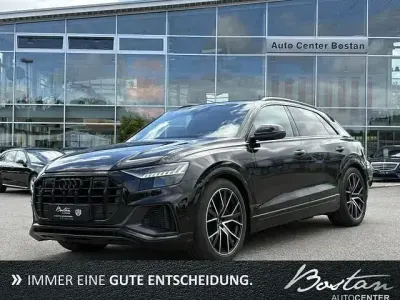 Gebraucht Audi SQ8 Ambiente 507 PS (372 kW) 2023 Schwarz SUV
