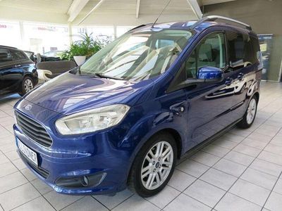 Gebraucht Ford Tourneo Courier Titanium 140 PS (102 kW) 2014 Blau Van / Kleinbus