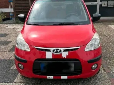 Gebraucht Hyundai i10 67 PS (49 kW) 2008 Rot Kleinwagen