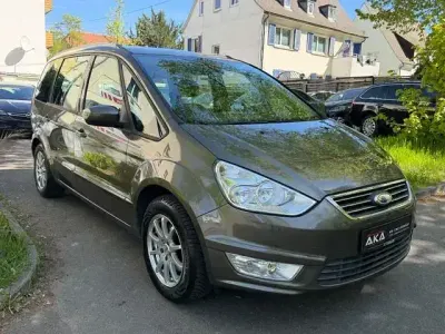 Usata Ford Galaxy Trend 146 CV (107 kW) 2011 Verde Monovolume
