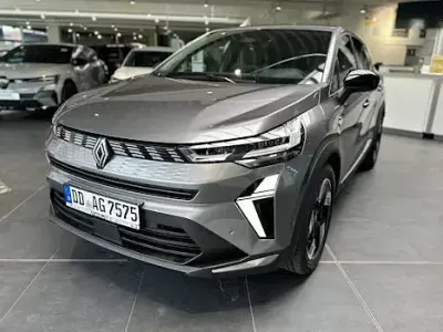 Usata Renault R5 Iconic 89 kW (122 CV) 2025 Nero Utilitaria