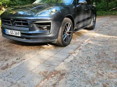 Gebraucht Porsche Macan Chrono 381 PS (280 kW) 2022 Grau SUV