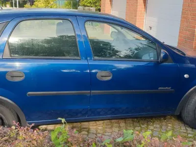Gebraucht Opel Corsa 58 PS (42 kW) 2002 Blau Kleinwagen