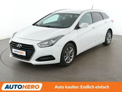 Gebraucht Hyundai i40 Trend 135 PS (99 kW) 2016 Weiß Kombi