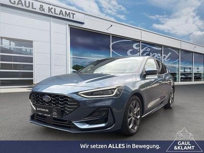 Chromablau metallic Gebraucht 2024 Ford Focus ST-Line Limousine | 27.470 € (Teuer)