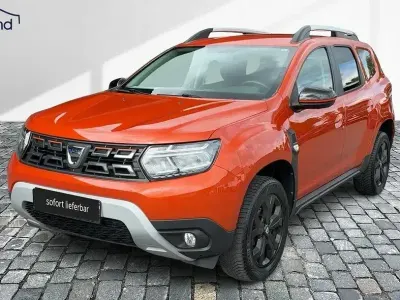Używany Dacia Duster Extreme 131 KM (96 kW) 2022 Pomarańczowy SUV