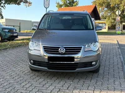 Gebraucht VW Touran 140 PS (102 kW) 2007 Braun Van / Kleinbus