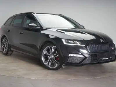 Gebraucht Skoda Octavia RS 200 PS (147 kW) 2023 Black magic pearlescent Kombi