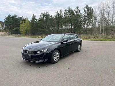 Gebraucht Peugeot 508 Allure 131 PS (96 kW) 2022 Schwarz Limousine