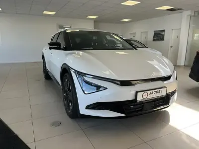 Używany Kia EV6 Comfort 167 kW (228 KM) 2025 Biały SUV