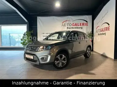 Gebraucht Suzuki Vitara Comfort 120 PS (88 kW) 2015 Grau SUV