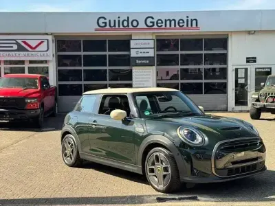 Gebraucht Mini Cooper SE Resolute Edition 135 kW (184 PS) 2023 Andere Kleinwagen