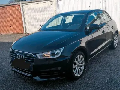 Gebraucht Audi A1 Sportback 115 PS (84 kW) 2016 Schwarz Kleinwagen