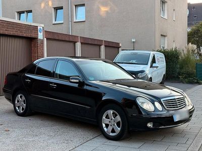 Mercedes E320