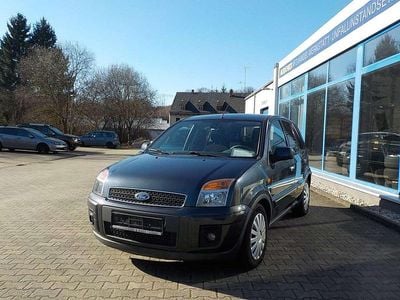 Gebraucht Ford Fusion 80 PS (58 kW) 2010 Grau Kleinwagen