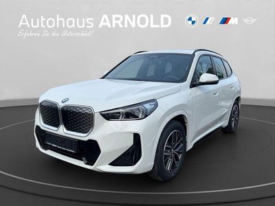 Alpinweiss iii Neu 2025 BMW iX1 M Sport SUV | 49.400 € (Guter Preis)