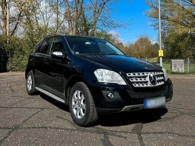 Gebraucht Mercedes ML280 190 PS (139 kW) 2009 Schwarz SUV