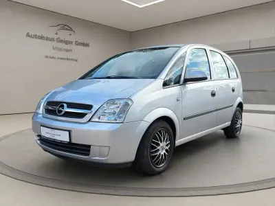 Używany Opel Meriva Cosmo 101 KM (74 kW) 2004 Szary Minivan