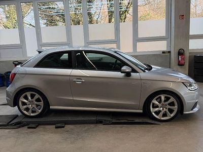 Gebraucht Audi A1 S-Line 192 PS (141 kW) 2017 Silber Kleinwagen