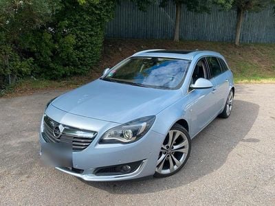 Silber Gebraucht 2016 Opel Insignia Kombi | 10.000 € (Fairer Preis)
