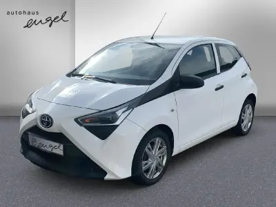 Brugt Toyota Aygo Business Edition 72 HK (52 kW) 2021 Hvid Hatchback