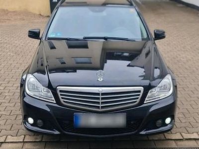 Gebraucht Mercedes C200 136 PS (100 kW) 2012 Schwarz Kombi