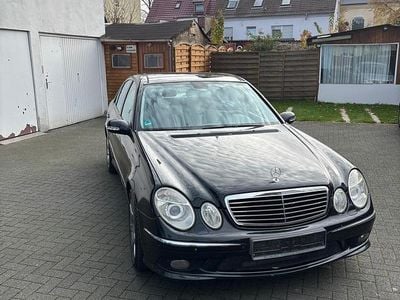 Mercedes E500