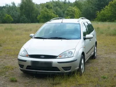 Gebraucht Ford Focus 101 PS (74 kW) 2002 Silber Kombi