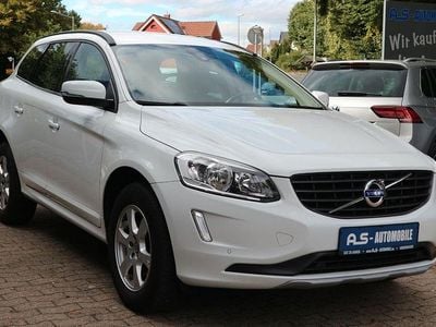 Gebraucht Volvo XC60 Kinetic 150 PS (110 kW) 2016 Weiß SUV